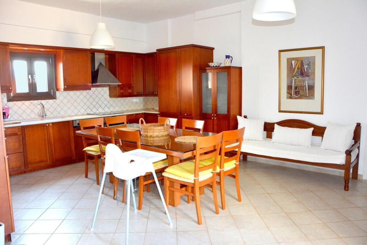 Villa Thalia Гувес Екстериор снимка